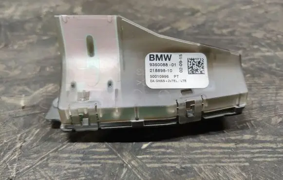 BMW 2 F46 Aerial GPS antenna 9350088