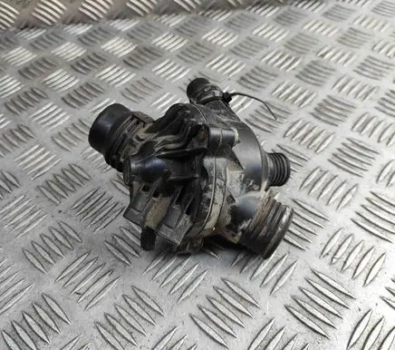 BMW 6 E63 E64 Thermostat 7549476