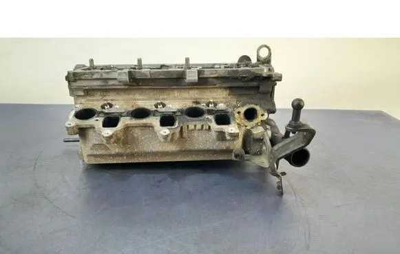 Seat Ibiza IV (6J,6P) Engine head 03P103286
