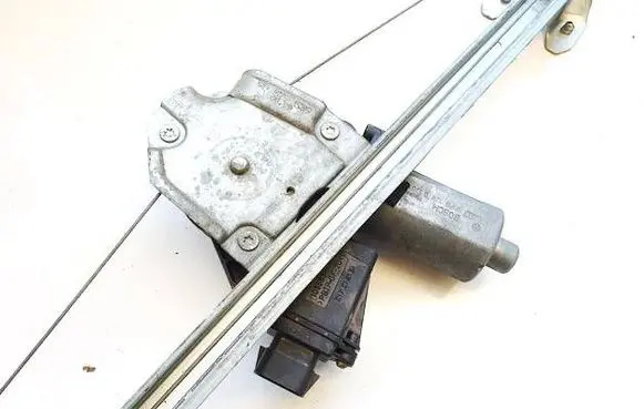 Opel Zafira A Rear door window regulator motor 119735XXX