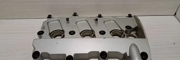 Audi A6 Allroad C6 Rocker cam cover 06E103472L
