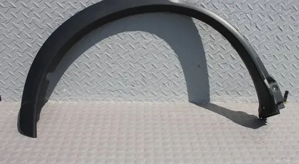 Mitsubishi Eclipse Cross Rear arch trim 7400A512 LISTWA-PRAWA-TYLNA