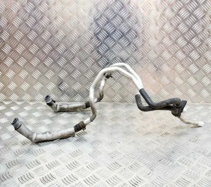 Porsche Panamera (970) Engine coolant pipe/hose 97057272101