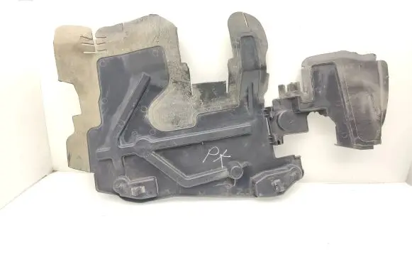 Peugeot 2008 I Radiator trim 9816122980 9677962980