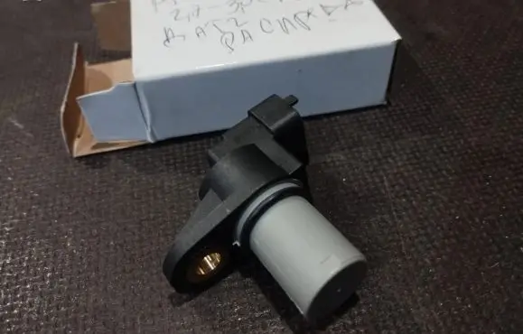 Camshaft position sensor