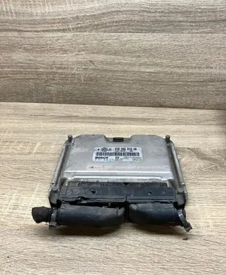 Volkswagen Golf IV Engine control unit/module 038906019AR 0281010215