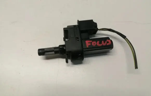 Clutch pedal sensor
