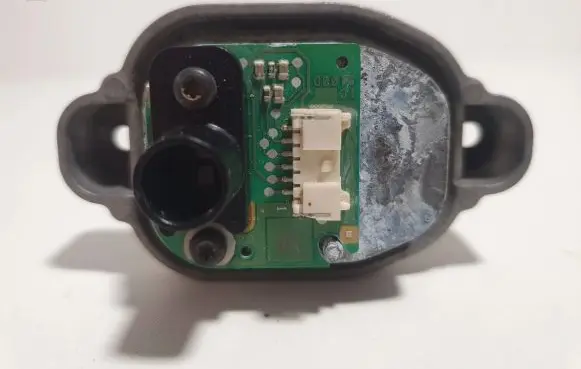 BMW 3 F30 F35 F31 LED ballast control module 63117419610 7419610