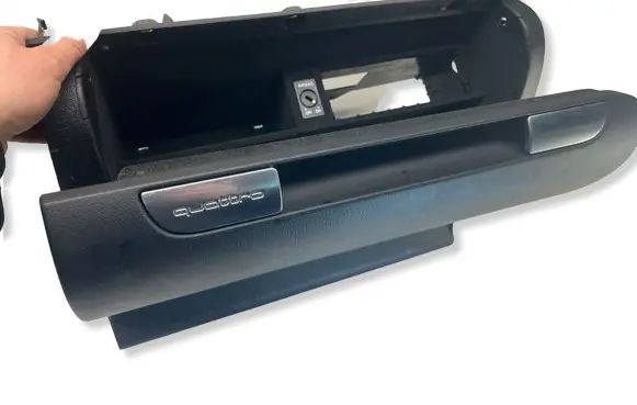 Audi A3 S3 8P Glove box 8P2857035A