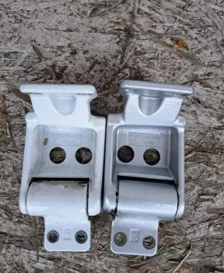 Mercedes-Benz Sprinter W907 W910 Rear door hinge set A9107409000
