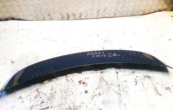 Ford Focus Tailgate/trunk spoiler 8m51a44210aw 8m51-a44210-aw