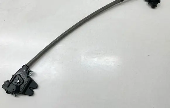 Loading door lock