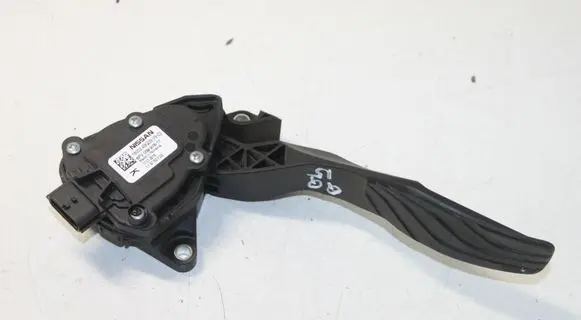 Nissan Qashqai Accelerator throttle pedal 180024BG0B