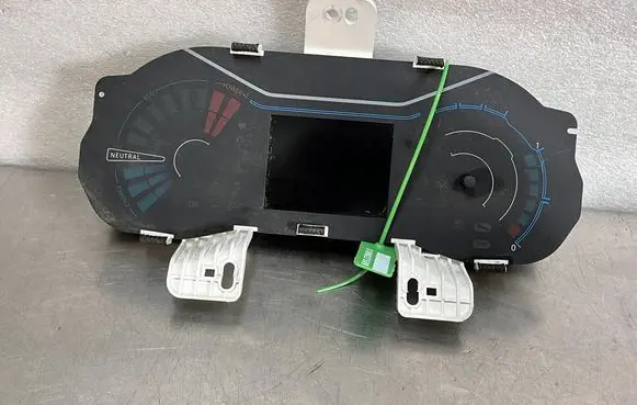Dacia Sandero II Speedometer (instrument cluster)