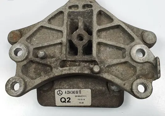 Opel Vectra C Gearbox mounting bracket A2042400618