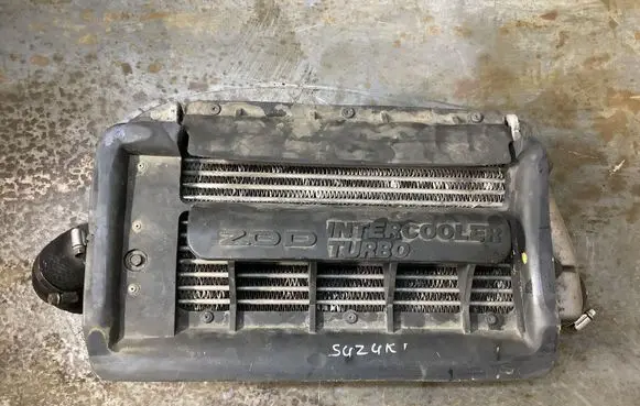 Suzuki Grand Vitara I Intercooler radiator 200125