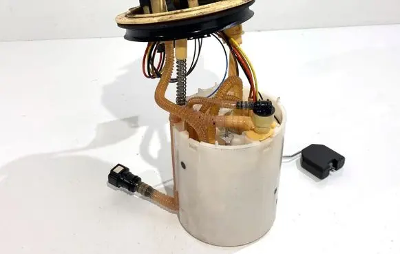 Volkswagen PASSAT B8 In-tank fuel pump 3Q0919050