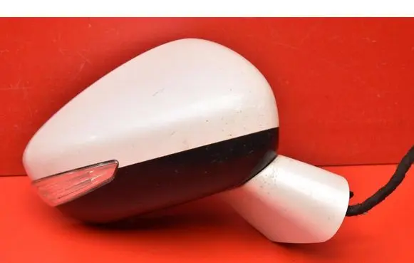 Citroen DS5 Front door electric wing mirror 0210077