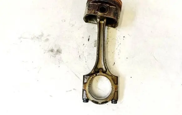 Toyota Corolla E120 E130 Piston with connecting rod 22051 20lp