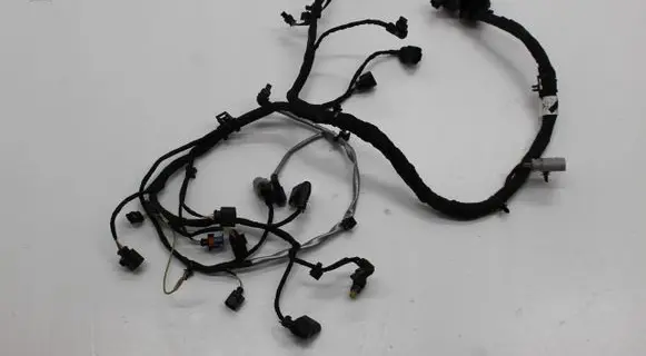 Volkswagen Golf Sportsvan Engine 04E972627FB