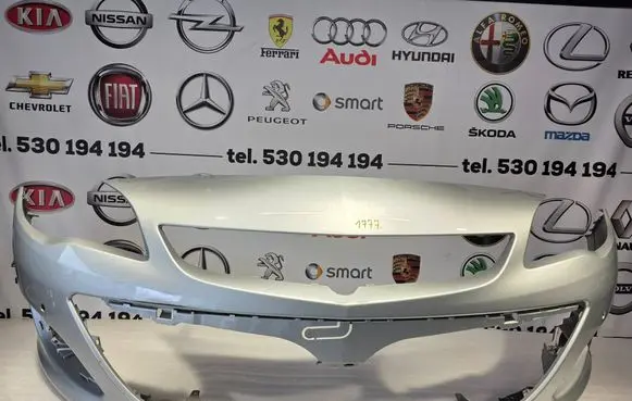 Opel Astra J Front bumper 13368660