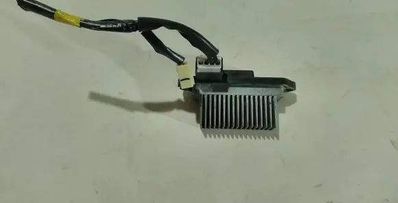 Mazda 3 I Heater blower fan relay PM010020B