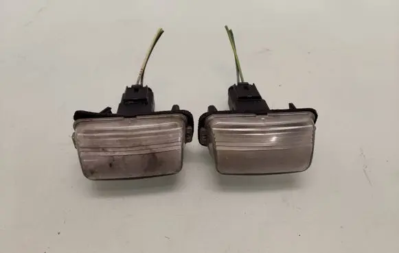 Peugeot 407 Number plate light 719047190