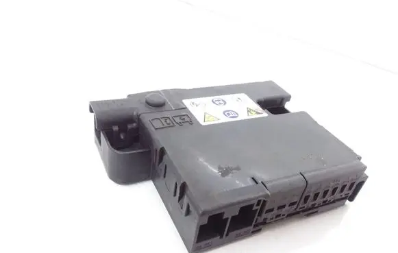 Land Rover Defender Positive wiring loom L8B214A073NC E20007000 19910000003