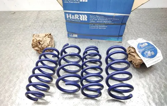 Tesla Model 3 Set of springs and shock absorbers (Front and rear) 