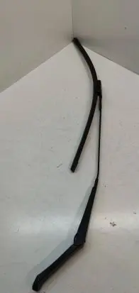 Peugeot 508 RXH Front wiper blade arm 97036203
