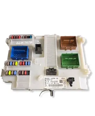 Volvo XC60 Fuse module BG9T14C256GA 3659AF01125TP