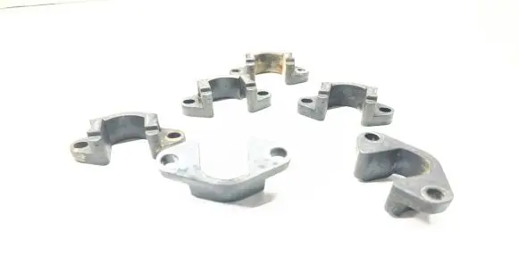 BMW X5 E53 Fuel Injector clamp holder