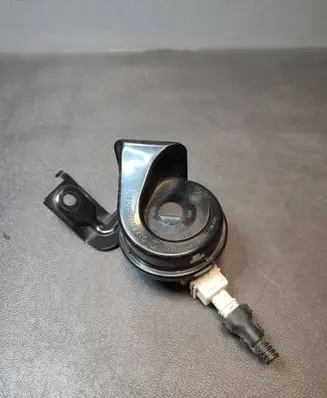 Mercedes-Benz C W204 Horn signal 11E9001157