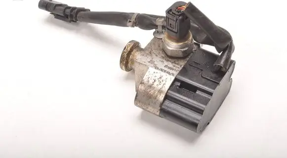 Volvo S90, V90 EGR valve 31493372