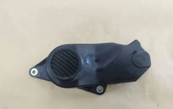 Volkswagen Golf VII Other engine bay part 06l109121b