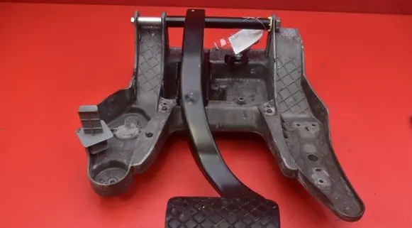 Audi Q7 4L Accelerator throttle pedal 7L8723117