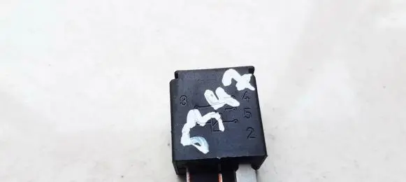 Volvo S60 Other relay 9441161 4RD007814-00