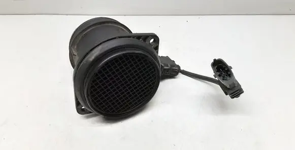 Volvo V70 Mass air flow meter 31067945 0281006184