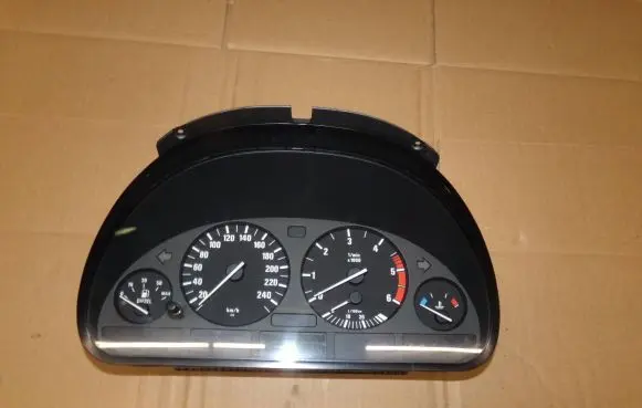 BMW 5 E39 Speedometer (instrument cluster) 6907018