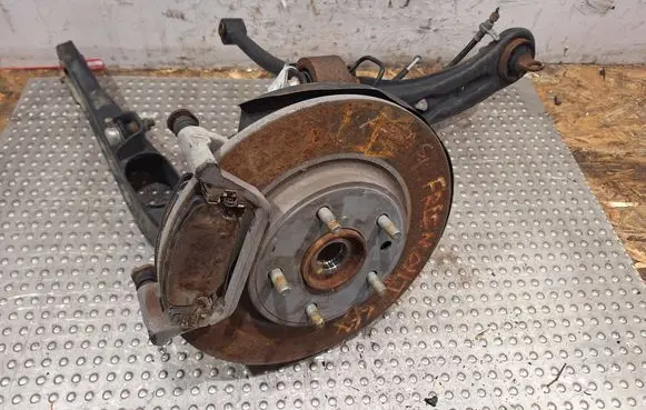 Fiat Freemont Rear wheel hub spindle/knuckle S17986105 68083244AE