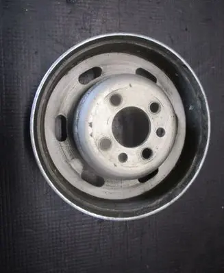 Audi A4 S4 B5 8D Crankshaft pulley 06B105255F