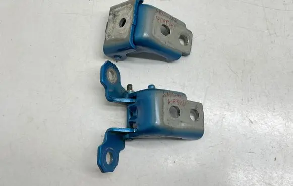 Renault Captur Rear door hinge set 804000016RF
