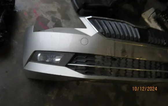 Skoda Superb B8 (3V) Front bumper