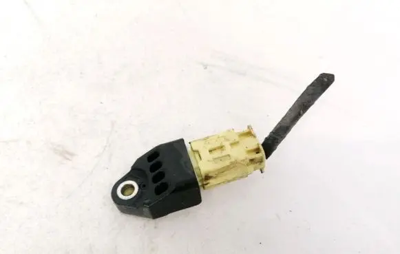 Toyota RAV 4 (XA30) Airbag deployment crash/impact sensor 8983133020 89831-33020