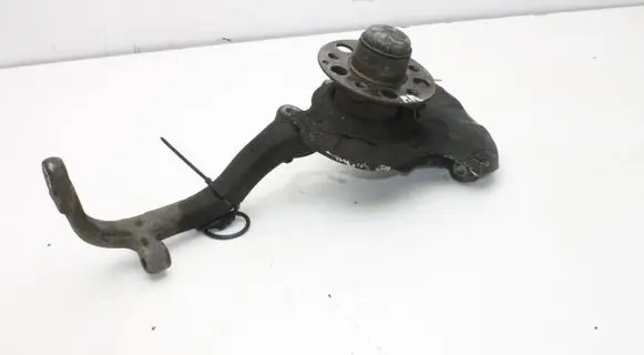 Mercedes-Benz CL C216 Front wheel hub