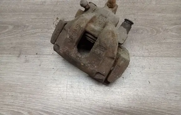Volvo XC70 Rear brake caliper