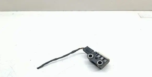 BMW X5 E70 Airbag deployment crash/impact sensor 9152262 65779152262