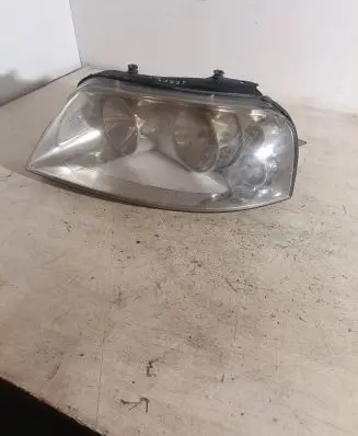 Volkswagen Sharan Headlight/headlamp 1305239198
