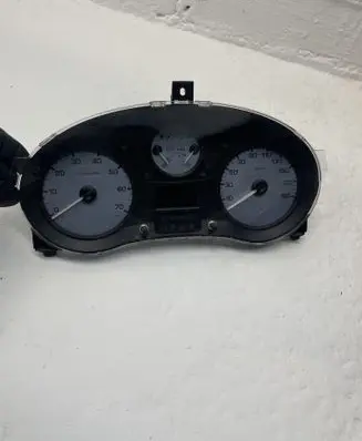 Citroen Berlingo Speedometer (instrument cluster) 9801641480