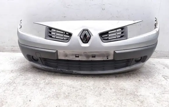 Renault Megane II Front bumper 